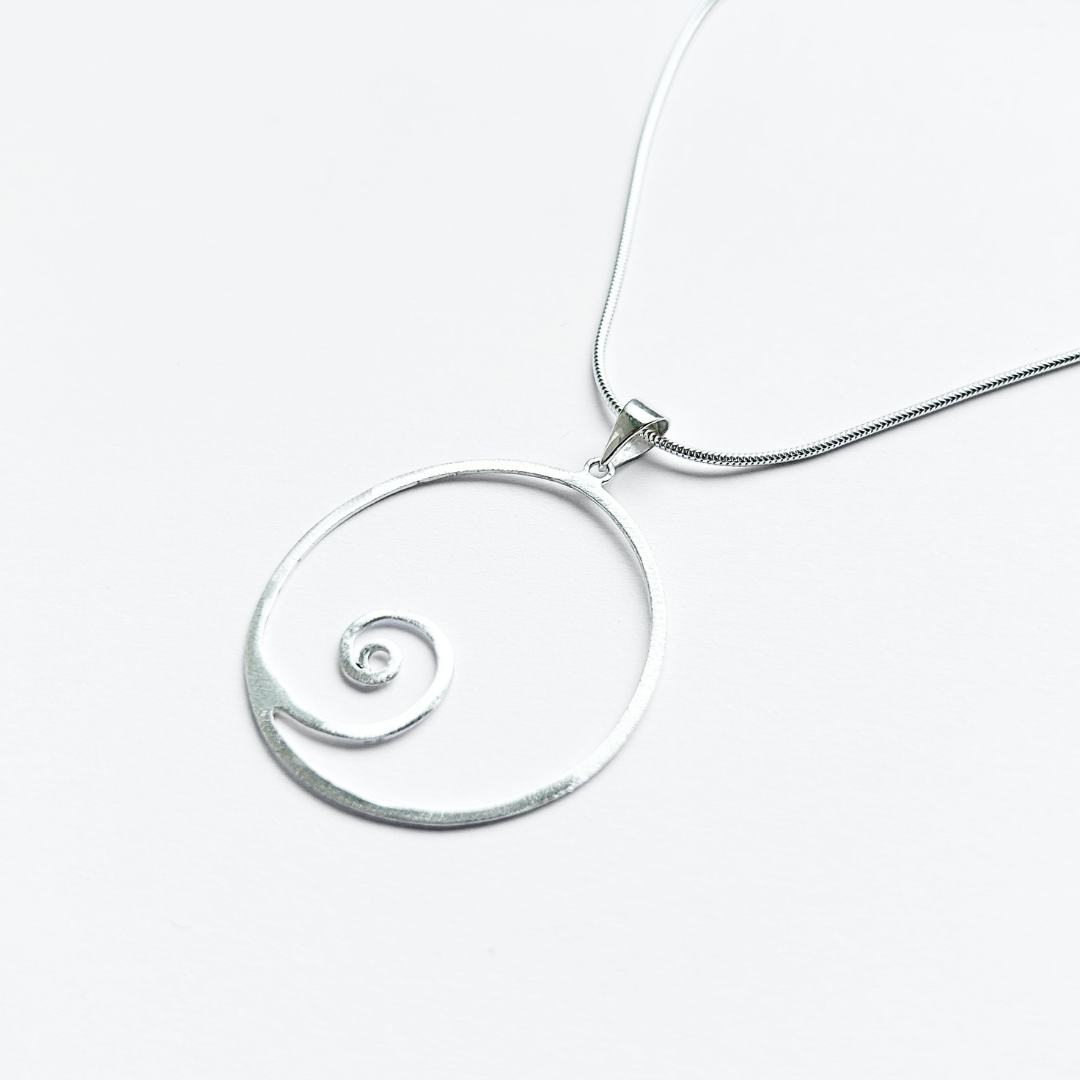 Tonn ( Wave ) Pendant