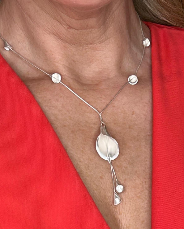 Silver Modern Lily Pendant