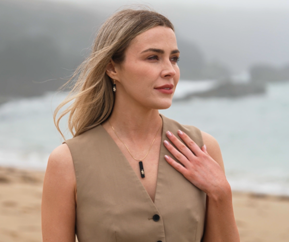 Grá (Love) Drop Earrings - Carraig Dubh