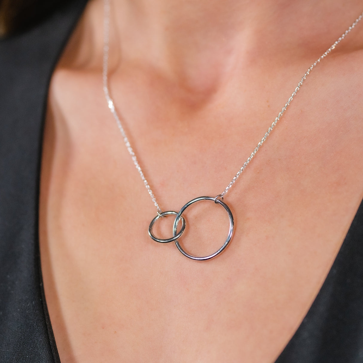 Interlocking Circles Pendant