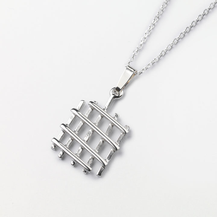 Geata (Gate) Pendant
