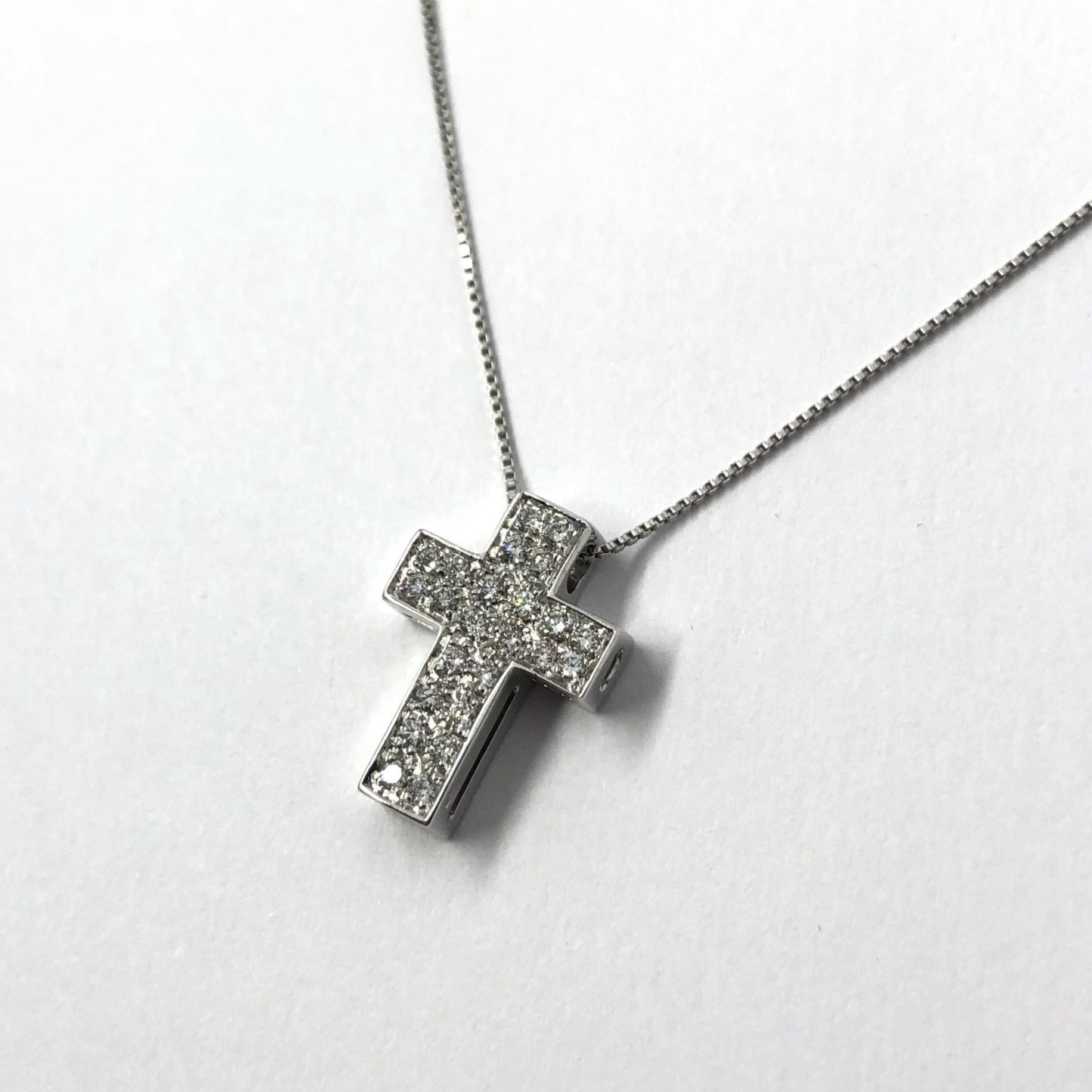 14K White Gold Double-Sided Black & White Diamond Cross Necklace 31000390 |  Shin Brothers*